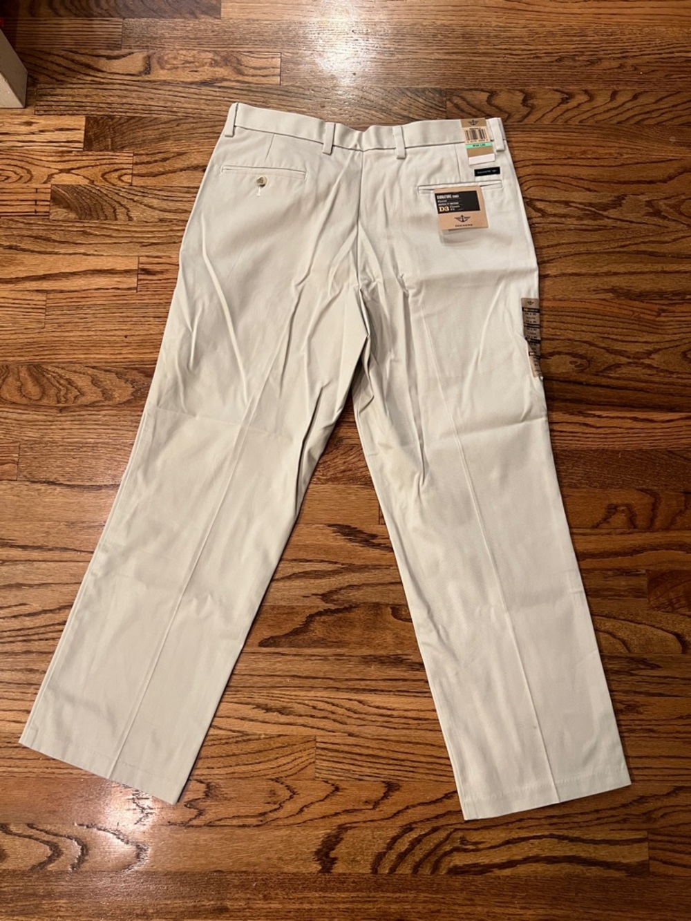 Dockers Men's Dress Pants in Light Khaki 34x30 NWT